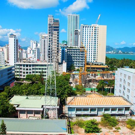 Queen 7 Hotel Nha Trang Bagian luar foto
