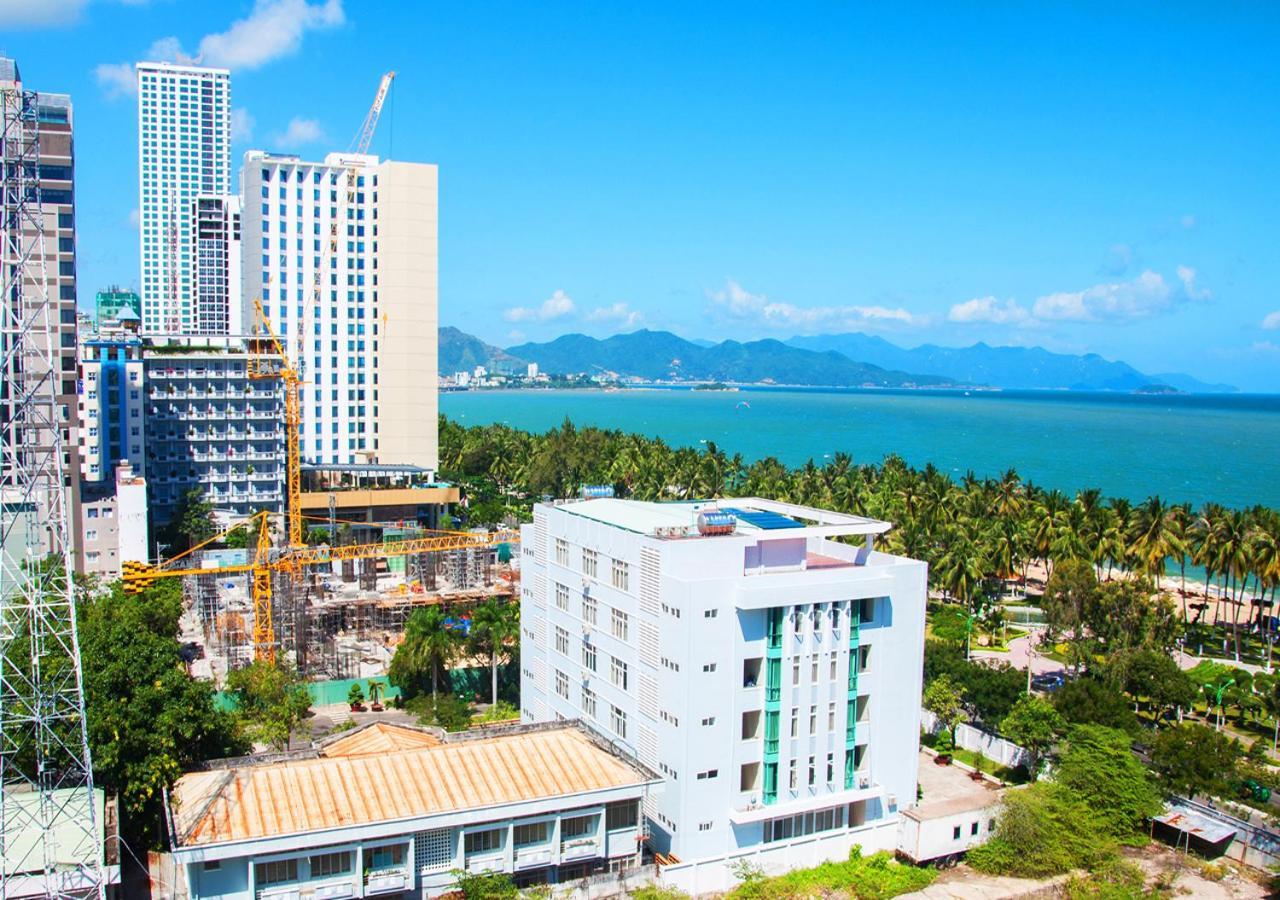 Queen 7 Hotel Nha Trang Bagian luar foto