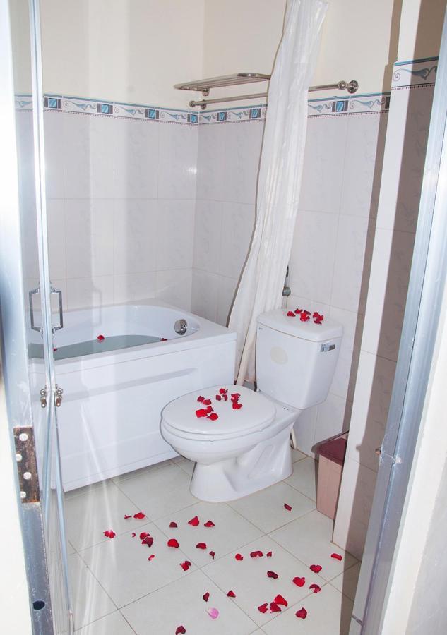 Queen 7 Hotel Nha Trang Bagian luar foto