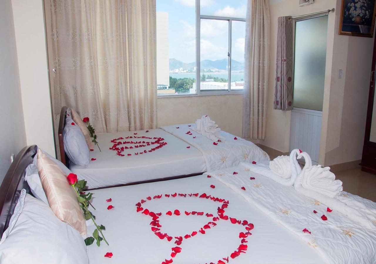 Queen 7 Hotel Nha Trang Bagian luar foto
