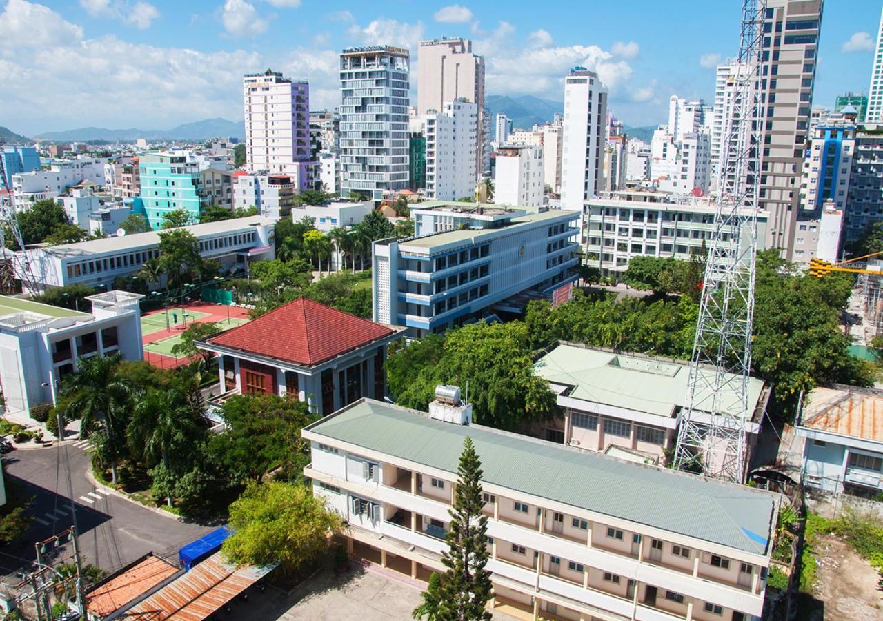 Queen 7 Hotel Nha Trang Bagian luar foto